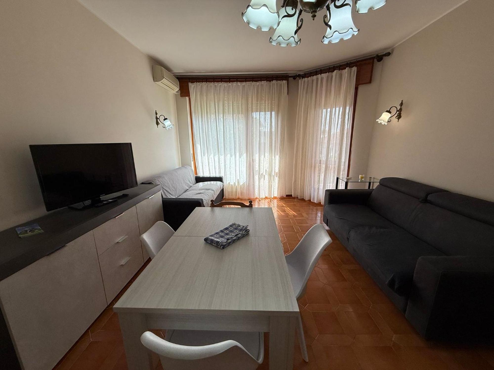 Wh - Appartamento Siccardi In Zona Residenziale Con Posto Auto San Remo Extérieur photo